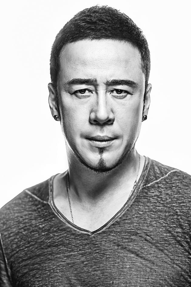 3.杨坤展露潇洒风采