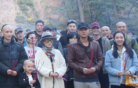 90后小花曾淇加盟《那年花开月正圆》 |陈晓|孙