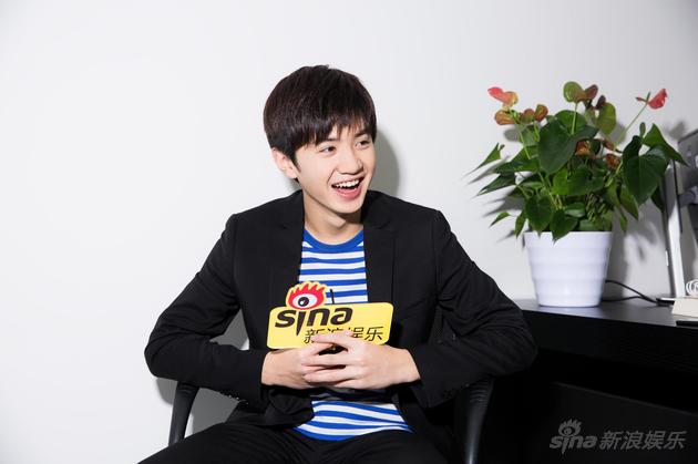 陈哲远迎20岁生日