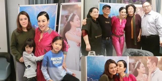 钟丽缇婚前家宴挽双方父母合影