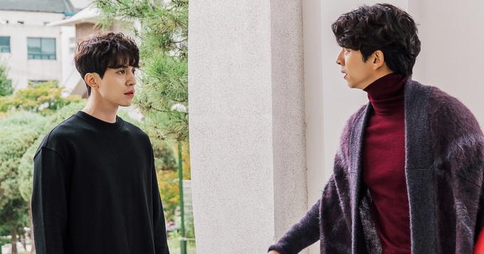 《鬼怪》孔侑李栋旭初次相遇 对视有爱