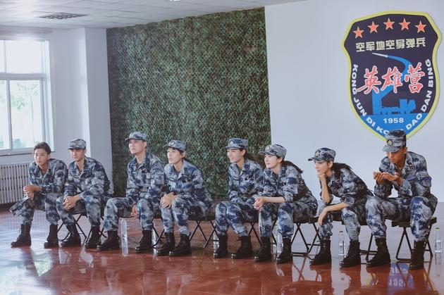 杨幂,王威