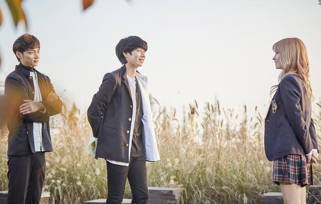 闵庚勋 金希澈 Momo 