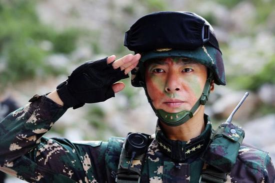 万思维饰演尚武