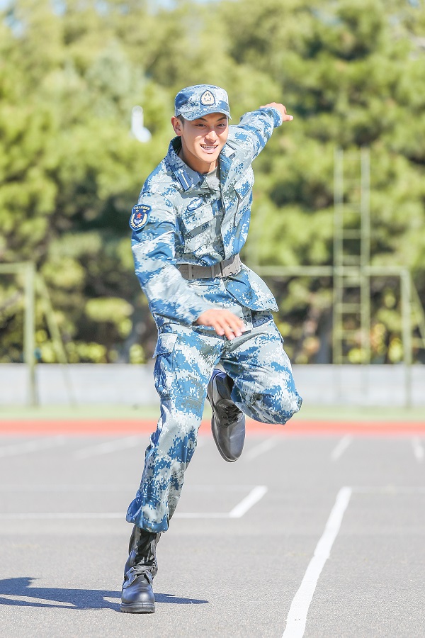 黄子韬抗眩晕测试越战越勇