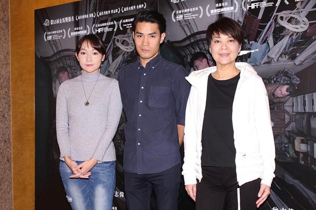 曾志伟入围男配 金燕玲提醒:我是你老婆--扬子晚报网