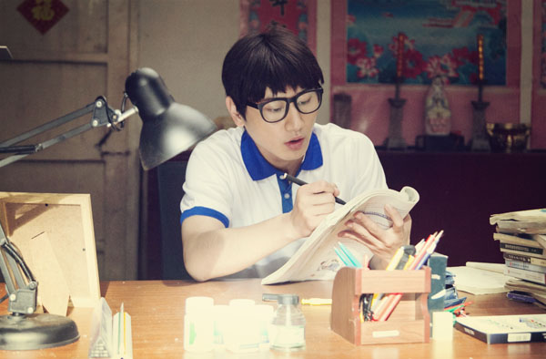 李雨轩《中国兄弟》重返学生时代