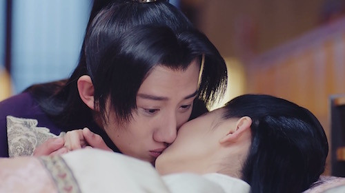 《锦绣未央》收官 梁振伦陈钰琪终发糖|梁振伦