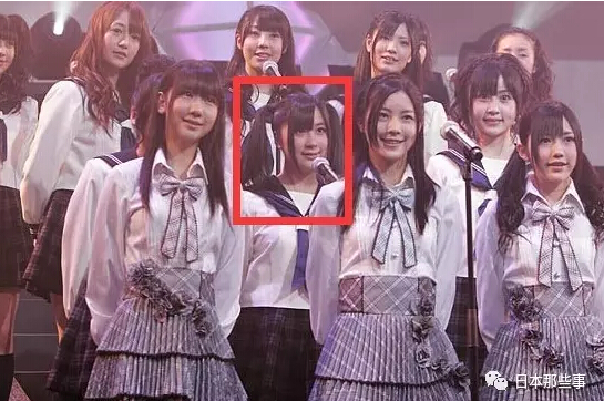 小野惠令奈和AKB48其他成员