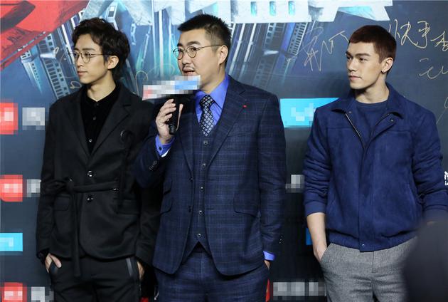 南派三叔携刘畅，娃尔走红毯