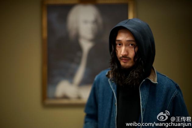 关谷王传君疑吐槽《摆渡人》:我不喜欢|微博|王