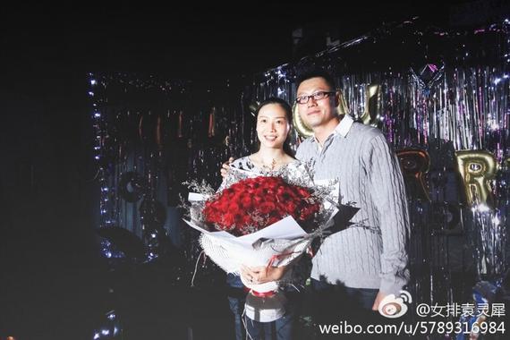 女排主力魏秋月接受男友求婚 