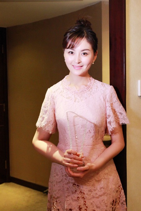 “最受欢迎女演员”戴娇倩