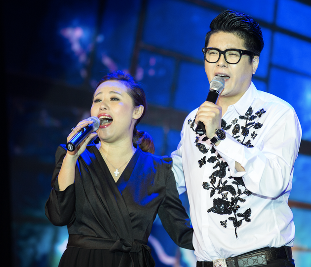 张芯金霖演唱《我有一个家》