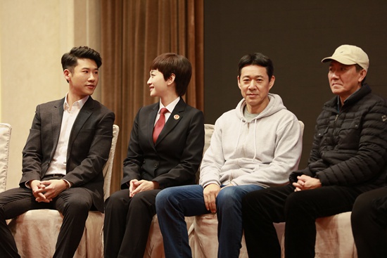 王骁 李小冉 张丰毅 李幼斌