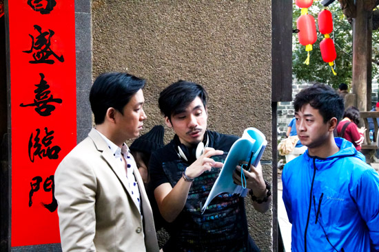 唐旭与演员讲剧本