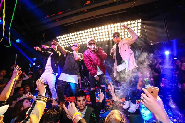 铁竹堂之PLAYAZ献《晚酒朝舞》首舞台