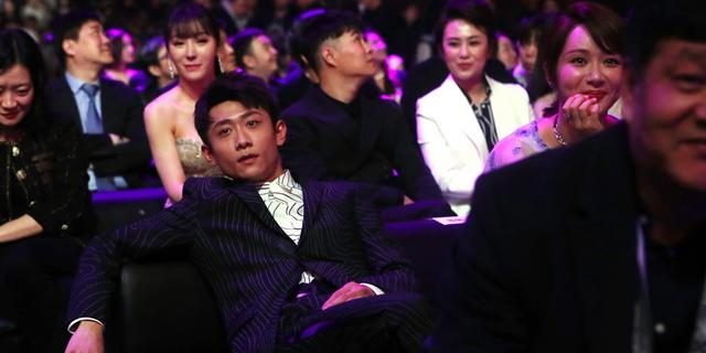 现场花絮:张一山北京瘫杨紫甜笑