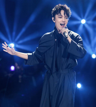 小浪体验《歌手》:对迪玛希震惊转迷妹|光良|林