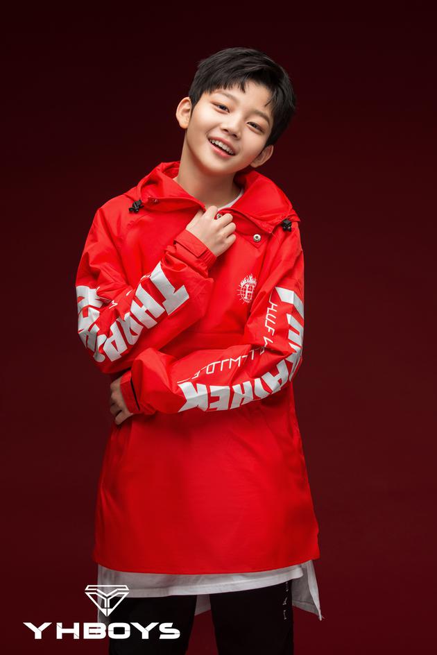 乐华娱乐非限定组合YHBOYS第三位成员公开|
