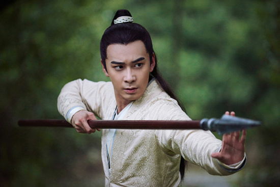 《射雕》两版杨康同框 苗侨伟鼓励陈星旭|苗侨