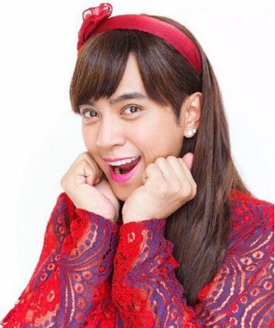 为夺贾玲芳心 罗志祥朱碧石湖南元宵开撕