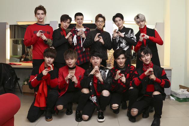 男团ZERO-G再登芒果台 花样改编出道作品|ZE