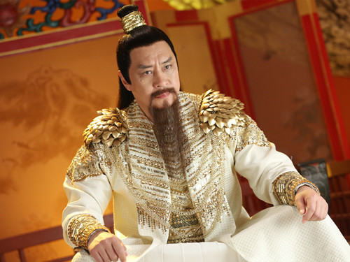 蒋恺《三生三世》气宇不凡获赞 服饰最壕|三生