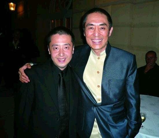 贾樟柯与张艺谋合照