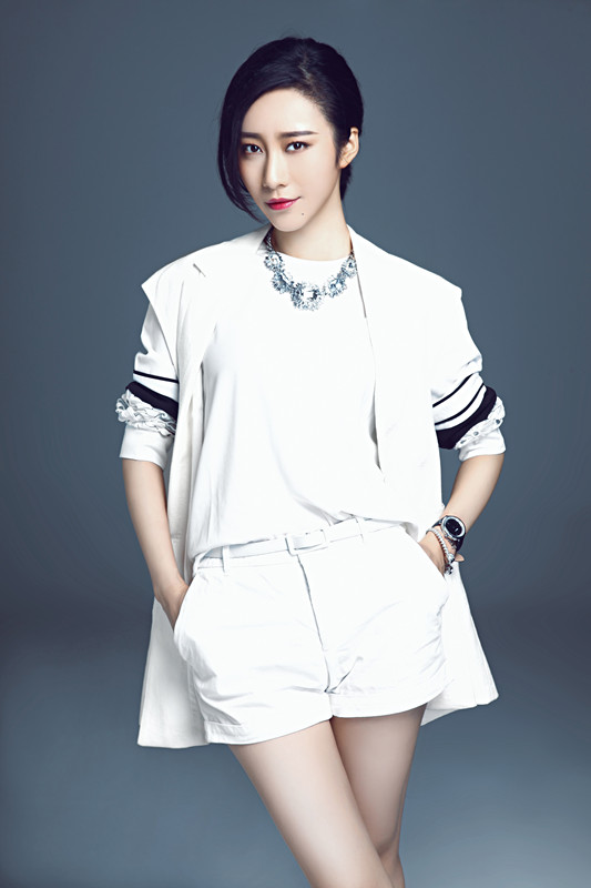 徐荷媛饰演郭阳