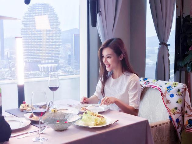 特化师张丹峰周梓言