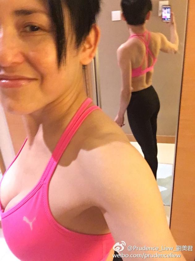 52岁刘美君肌肉紧实