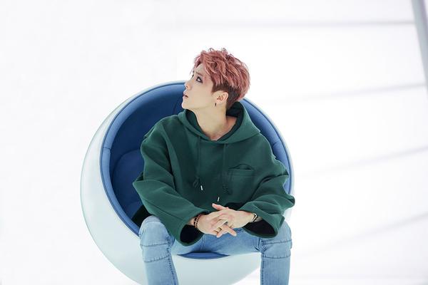 阿迪达斯清风系列