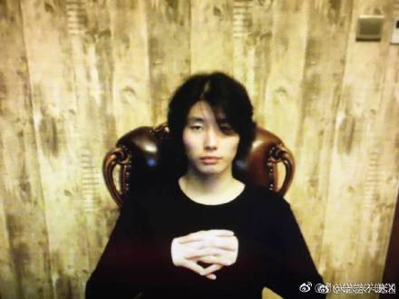 纯黑本尊终于现身