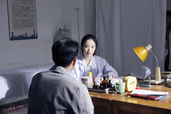 清纯厂医白蓝（李梦饰）