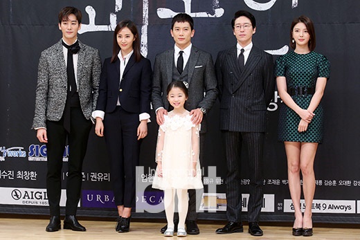 《被告人》主创