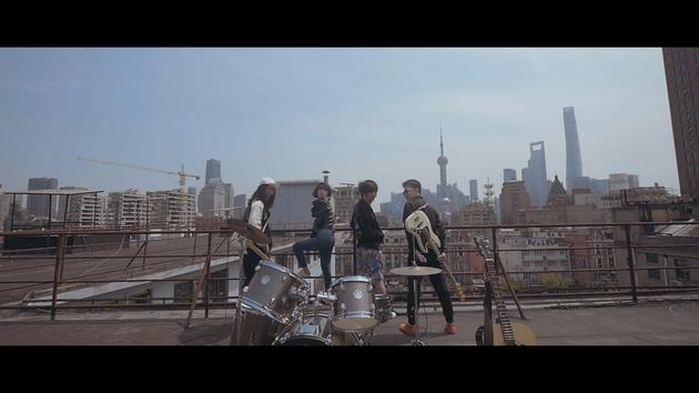 纪录片《心要野:后海冲浪手的大冒险》