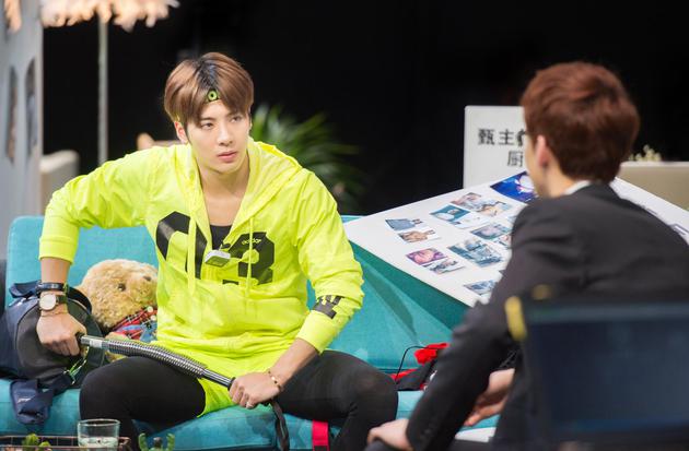 王嘉尔白敬亭为爱互怼 《大侦探》上演健身房play|杨蓉|王嘉尔|大侦探_新浪娱乐_新浪网