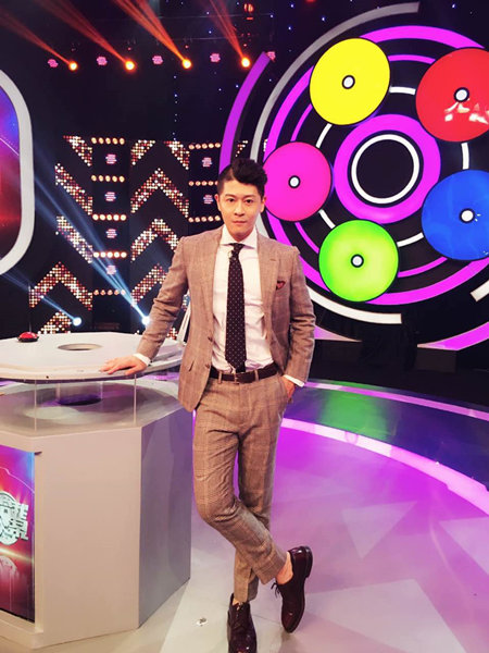 张朋主持节目搭戏小杨幂 三生三世虐恋升级|