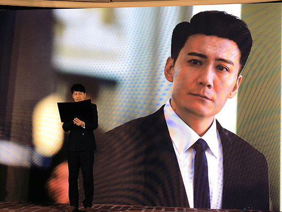 赵峥出席活动担任朗读者 称爱蒋欣更爱刘恺威