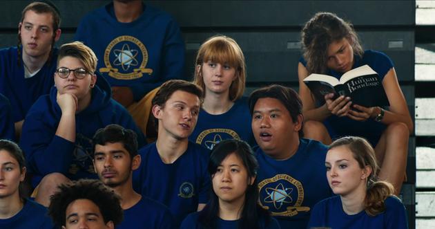 导演希望展现一段真实的高中生活