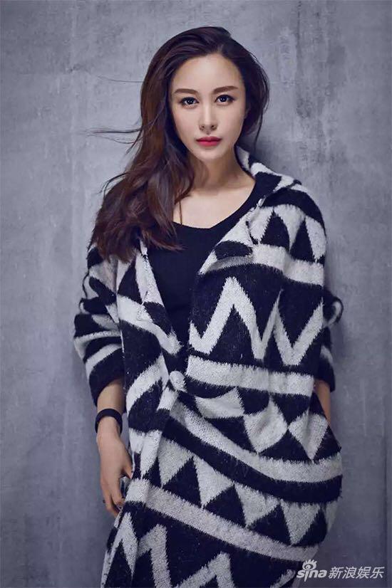 张楷依摩登写真