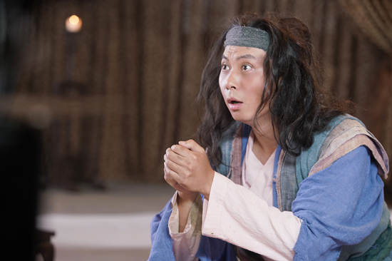 艾伦画风突变演绎风流才子 《时间浪人》即将