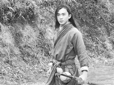 微博上爆出：丁冠森版的令狐冲长这样