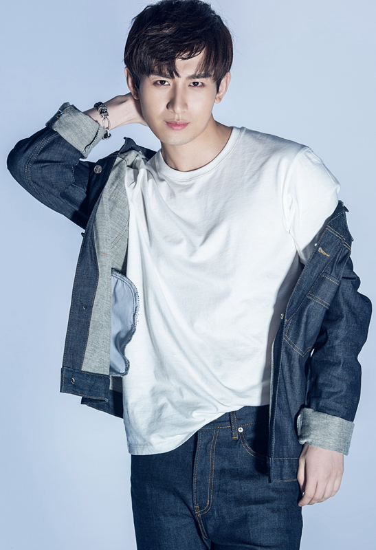 成毅新歌《再见以前》