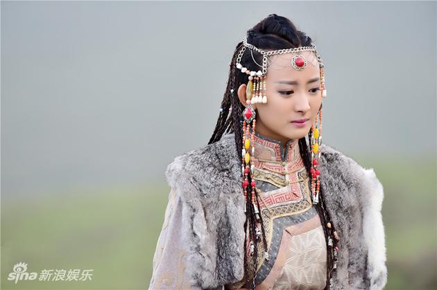 新《射雕》华筝收官 代文雯结局催泪新作不断