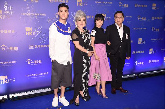 秦沛邵音音曾国祥饰演春娇一家