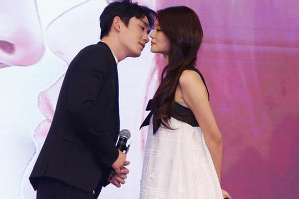 c罗曼联过人集锦