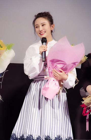 演员鲁佳妮参加《恋恋有声》首映礼