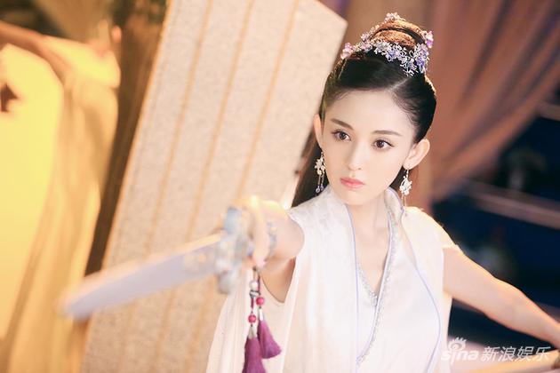 娜扎《择天记》出场惊艳 心怀天下演绎古代女强人|择天记|娜扎|鹿晗_新浪娱乐_新浪网